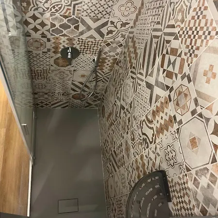 Apartmán Mapa 23 *